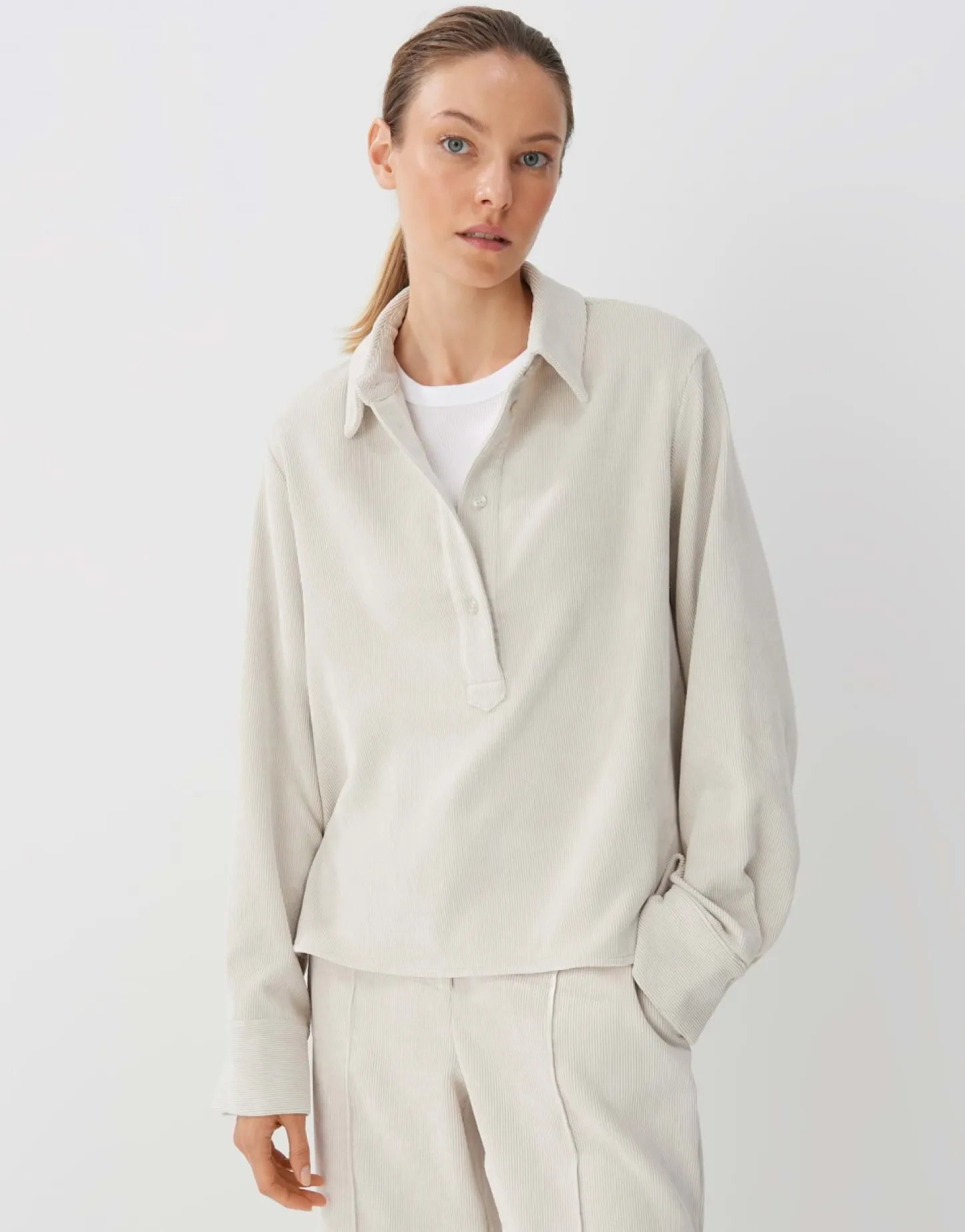 corduroy_bloes_zortney_0.webp Frau someday Fashion Blouses>Corduroy Bloes Zortney