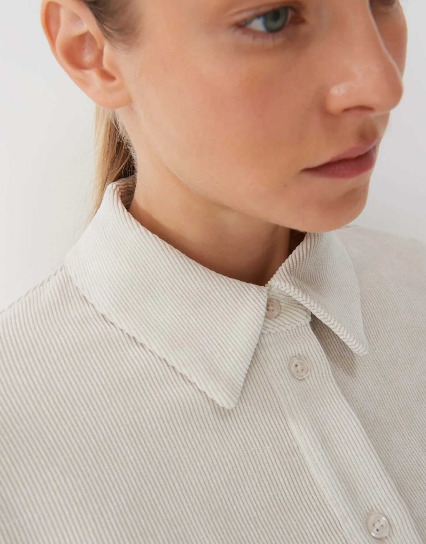 corduroy_bloes_zortney_1.webp Frau someday Fashion Blouses>Corduroy Bloes Zortney