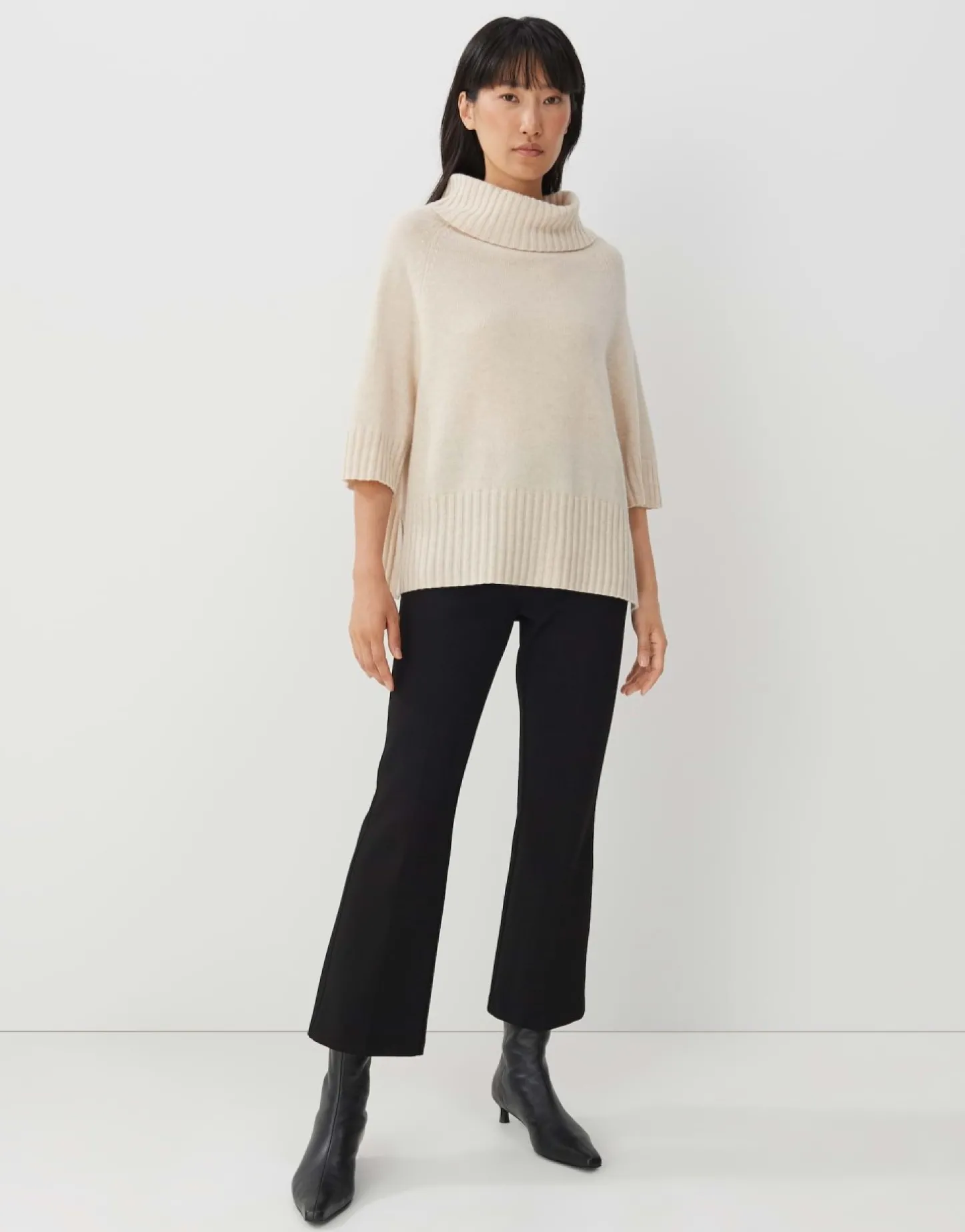 gebreide_trui_taxara_deta_5.webp Frau someday Fashion Gebreide Items>Gebreide Trui Taxara Detail